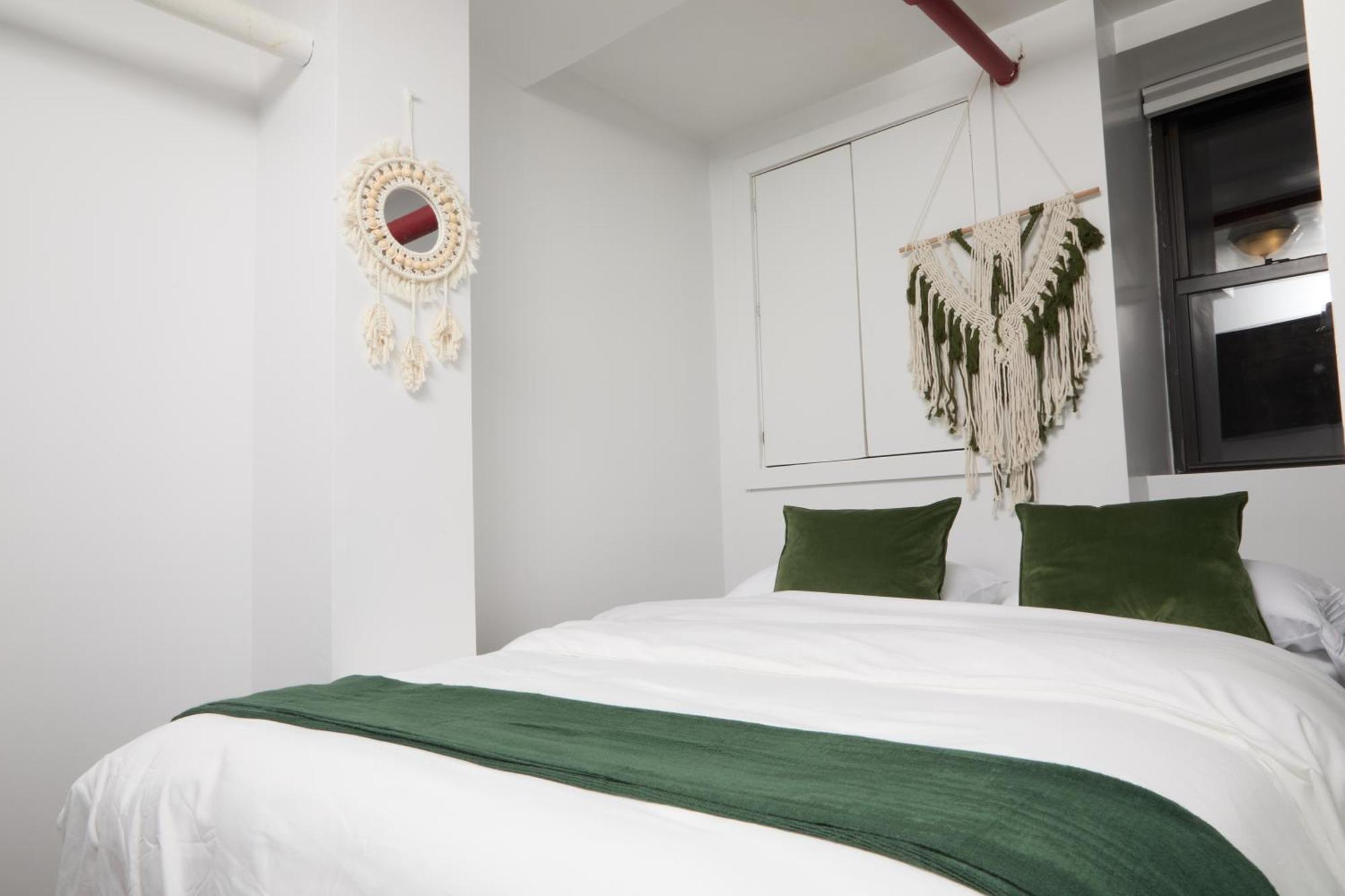 Comfy Guest House In Hell'S Kitchen New York Dış mekan fotoğraf